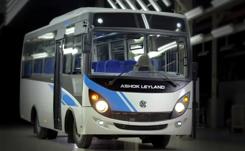 idleug1g_ashok-leyland-launches-falcon-super-and-gazl-buses-in-saudi-arabia_625x300_16_December_20